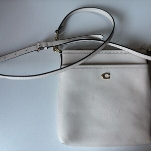 Coach Kitt Messenger Crossbody Bag, Chalk Crossgrain Leather (Used/Pre-Owned)